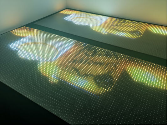 Ultra Thin Transparent LED Display Outdoor Transparent LED Screen สําหรับหน้าต่างร้านค้า