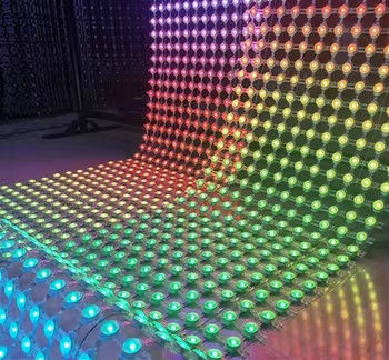 3in1 SMD3535*3 โปรแกรมแบบเต็มสี LED Mesh Display Panel สําหรับการโฆษณา IP67 ระดับการป้องกัน