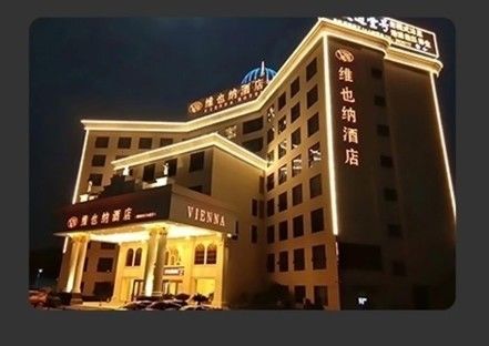 12* SMD3535 red green blue dmx512 80mm point light source outdoor decorative pixel light