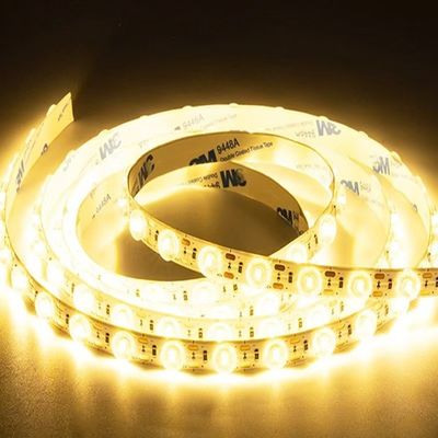 ความสว่างสูงและง่ายในการควบคุมแสง LED Strip สําหรับการโฆษณาและความต้องการแสง