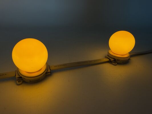 40 มม.RGB สี 24V IP67 PC LED Point Light อาคารกลางแจ้ง Facade ภูมิทัศน์ตกแต่งสวน